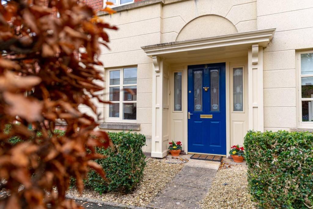 Burlington Place, Shrewsbury. 2 Bedroom, Private Parking, 5 Minutes From Town Exterior foto